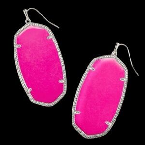 Kendra Scott Danielle Silver Earrings in Hot Pink Magnesite